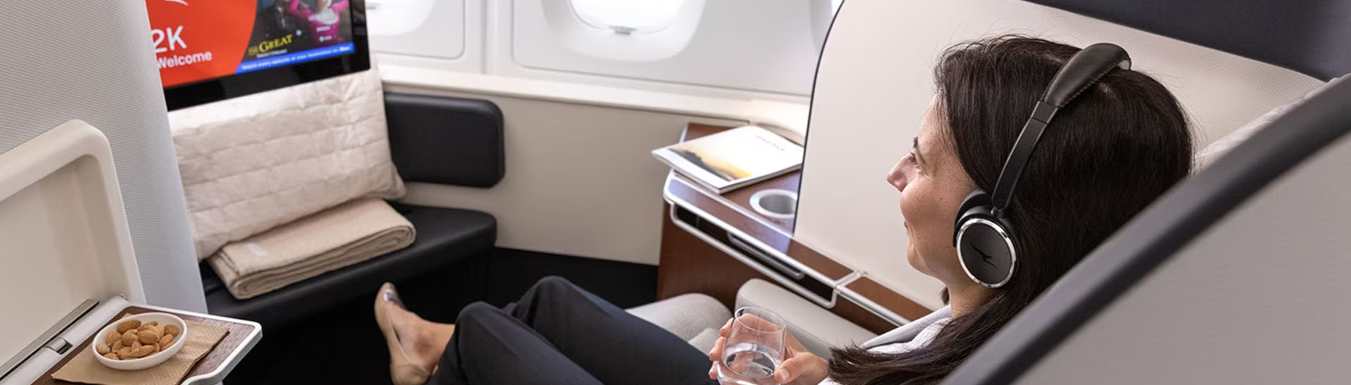 The Perks Of Flying On Economy Business And First Class For Travel