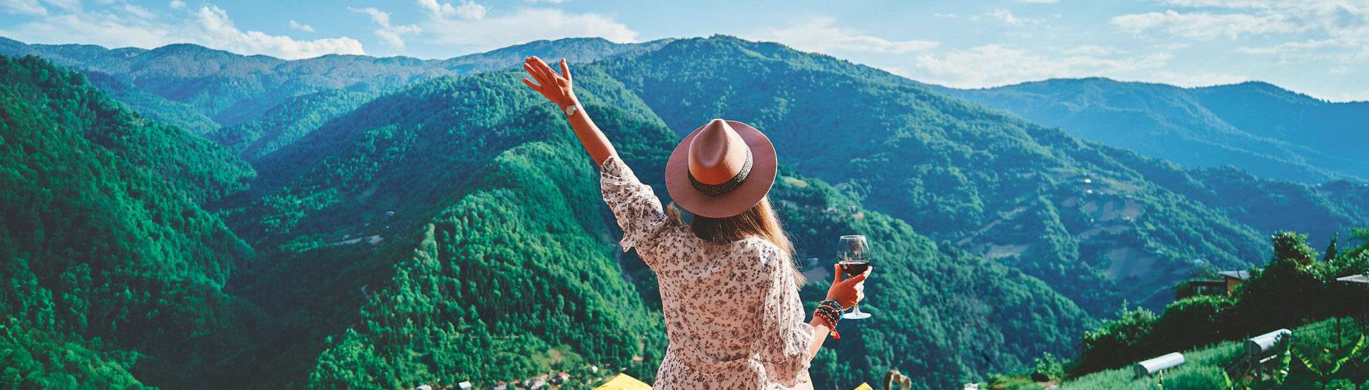 Explore the Extraordinary Beauty of Popular Destinations