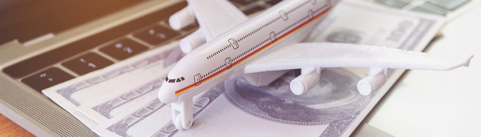 An Ultimate Guide: How To Save More On International Flight Bookings